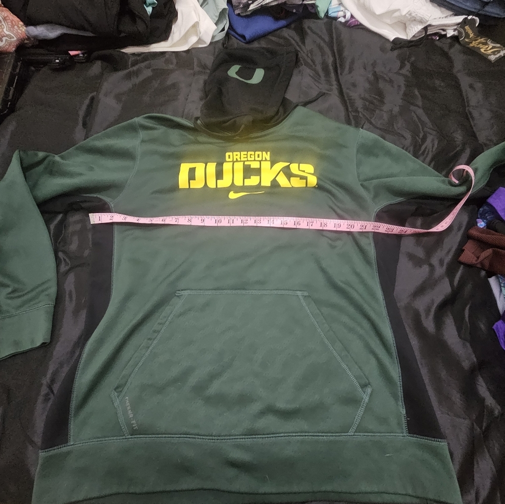 Nike university of Oregon ducks hoodie size L